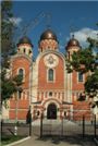 Собор Всех святых,
в земле Российской просиявших
построен
в 1995-1997 гг.
на средства прихожан.