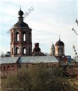 Собор святителя Николая
в Николо-Пешношском монастыре (справа)
построен
в конце XV
- начале XVI вв.