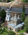 Храм Троицы Живоначальной
построен в 1905 г.
на месте сгоревшего
деревянного по проекту
архитектора
Николая Дмитриевича Иванова.