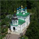 Храм Рождества
Пресвятой Богородицы
построен в 1714 г.
тщанием князя
Федора Юрьевича Барятинского.