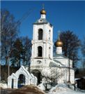 Храм Успения
Пресвятой Богородицы
построен
в 1874-1879 гг.
по проекту
Ивана Терентьевича Владимирова
на месте деревянного.