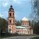 Храм Покрова
Пресвятой Богородицы
построен в 1876 г.
на средства купца Прохорова.
