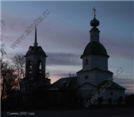 Храм Рождества Христова
построен
в 1763-1771 гг.
на средства прихожан
при участии князя
Луки Несвицкого,
закупившего кирпич
и белый камень.